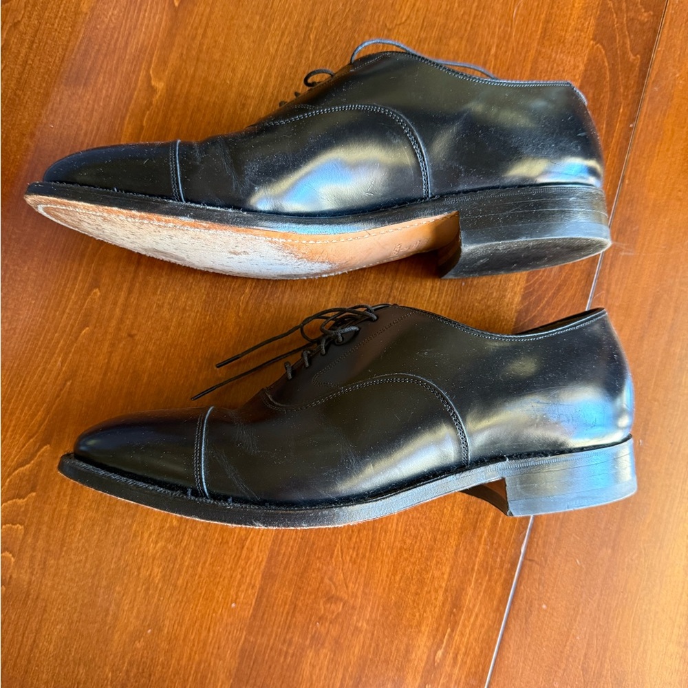 Johnston & Murphy Melton Cap-Toe Black Leather Oxfords size 9.5 D